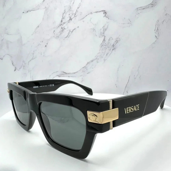 VERSACE Sunglasses Black Medusa Gold Logo Limited Edition Italy 100% Authentic - Picture 12 of 16